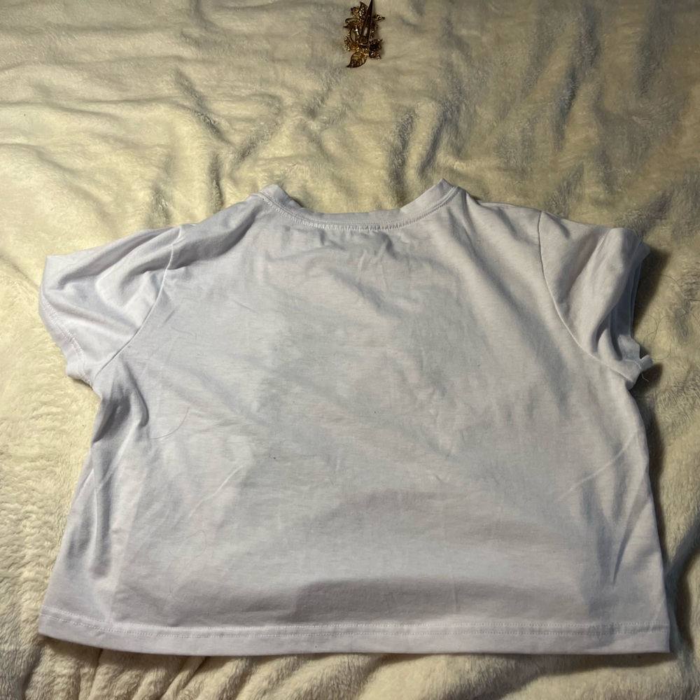 Crop Tshirts - Picture 2 of 8